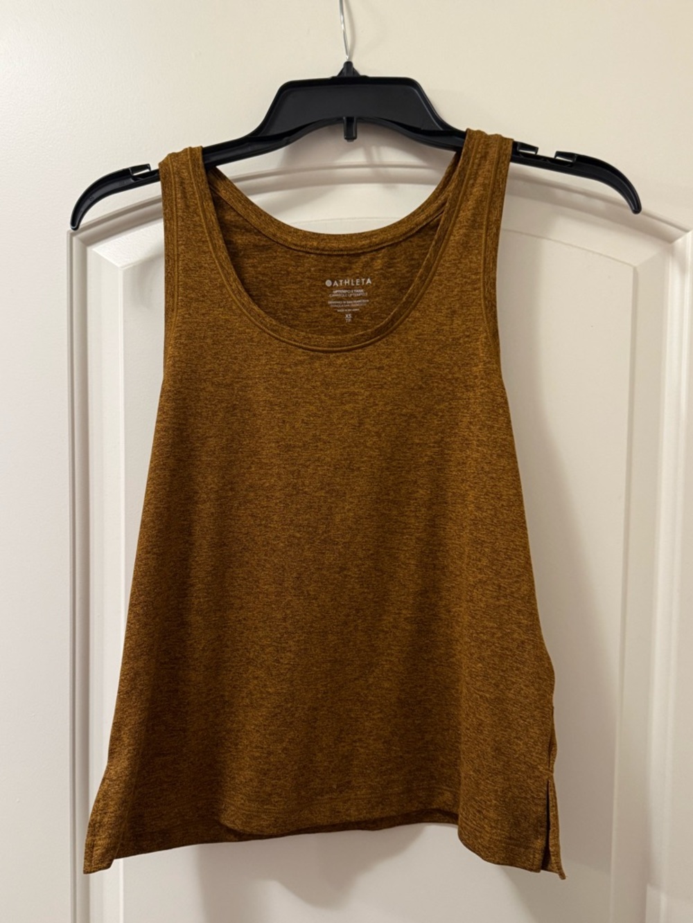 Athleta Women's Burnt Amber Tank Top - Scoop Neck Active Tank